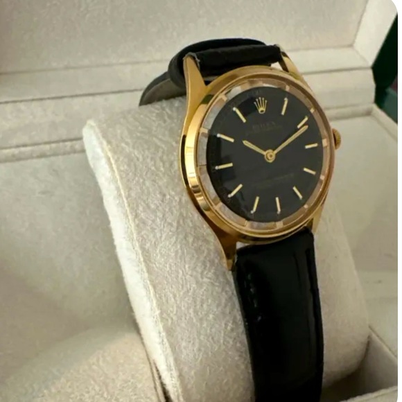 AUTHENTIC ROLEX DIAL AND MOVEMENT CAL 1401, RE-CASED INTO A GENTS WRIST WATCH - Picture 6 of 11